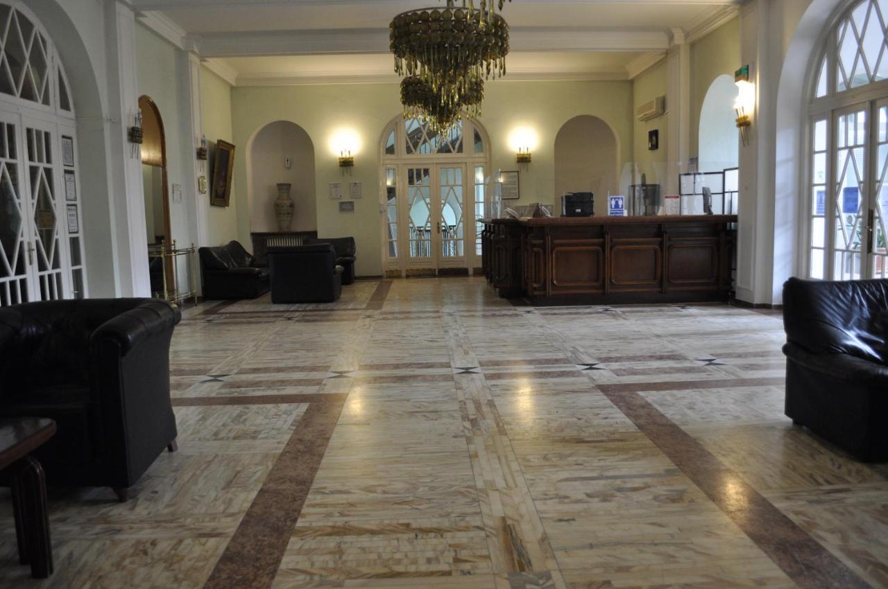 Hotel Triumf Bucarest Exterior foto