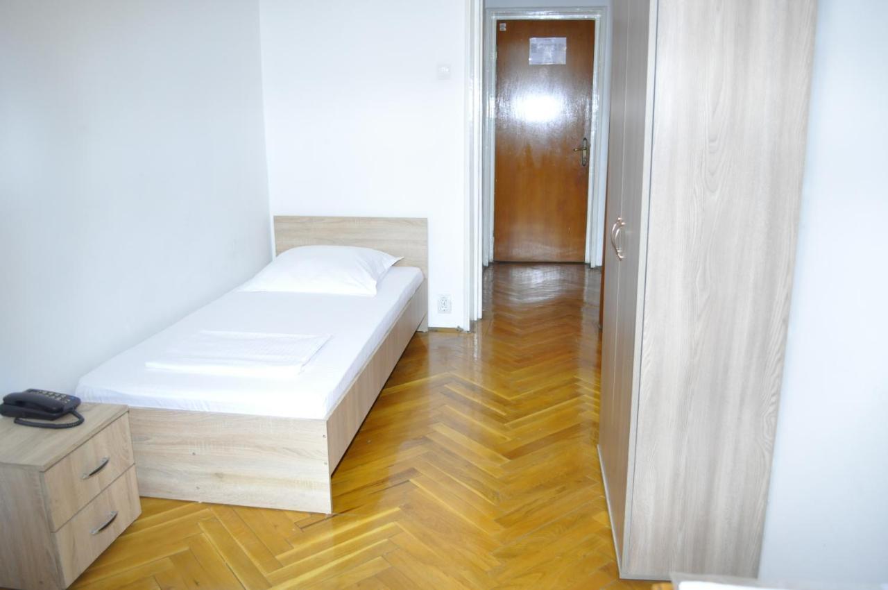 Hotel Triumf Bucarest Exterior foto